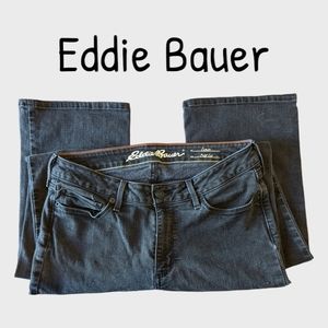 Womans Eddie Bauer Curvy Boot Cut Jeans, Black